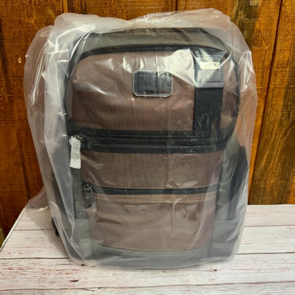 Tumi Parrish Backpack – Copper Ombre - Picture 5 of 6